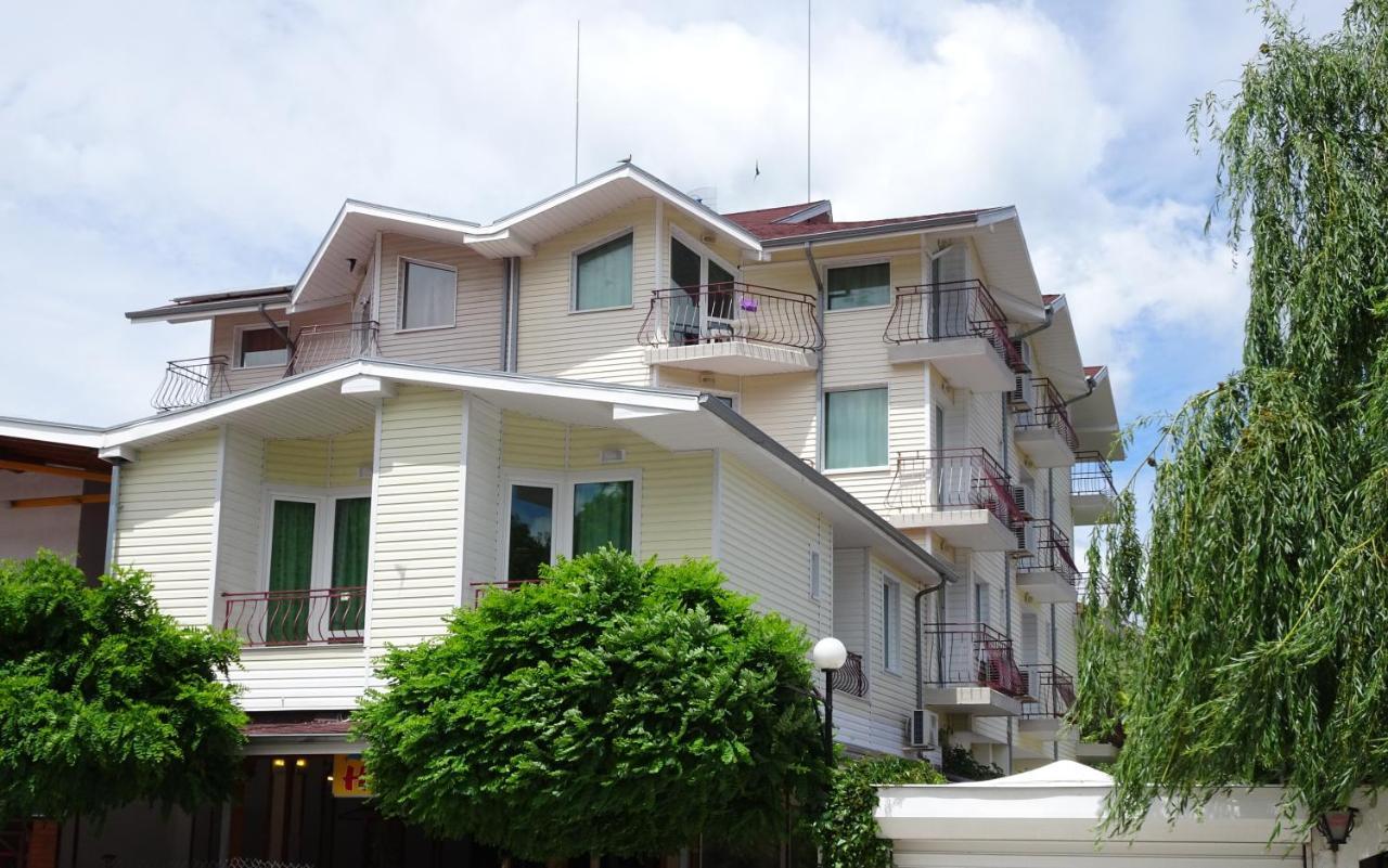 Hotel Niko Kranevo Exterior photo